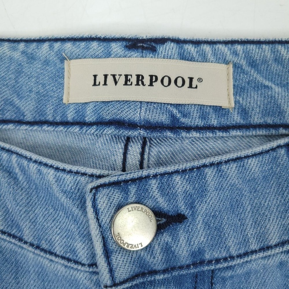 Liverpool The Boyfriend Crop Jeans NEW Embroidered 8 / 29 Light Wash Denim Capri - Picture 12 of 14